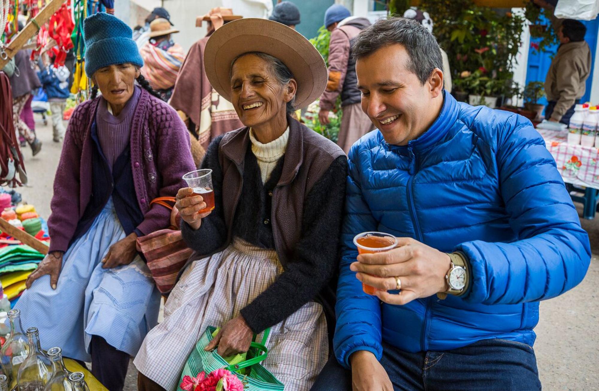 Martín Morales, divulgador de la música y la cocina peruanas